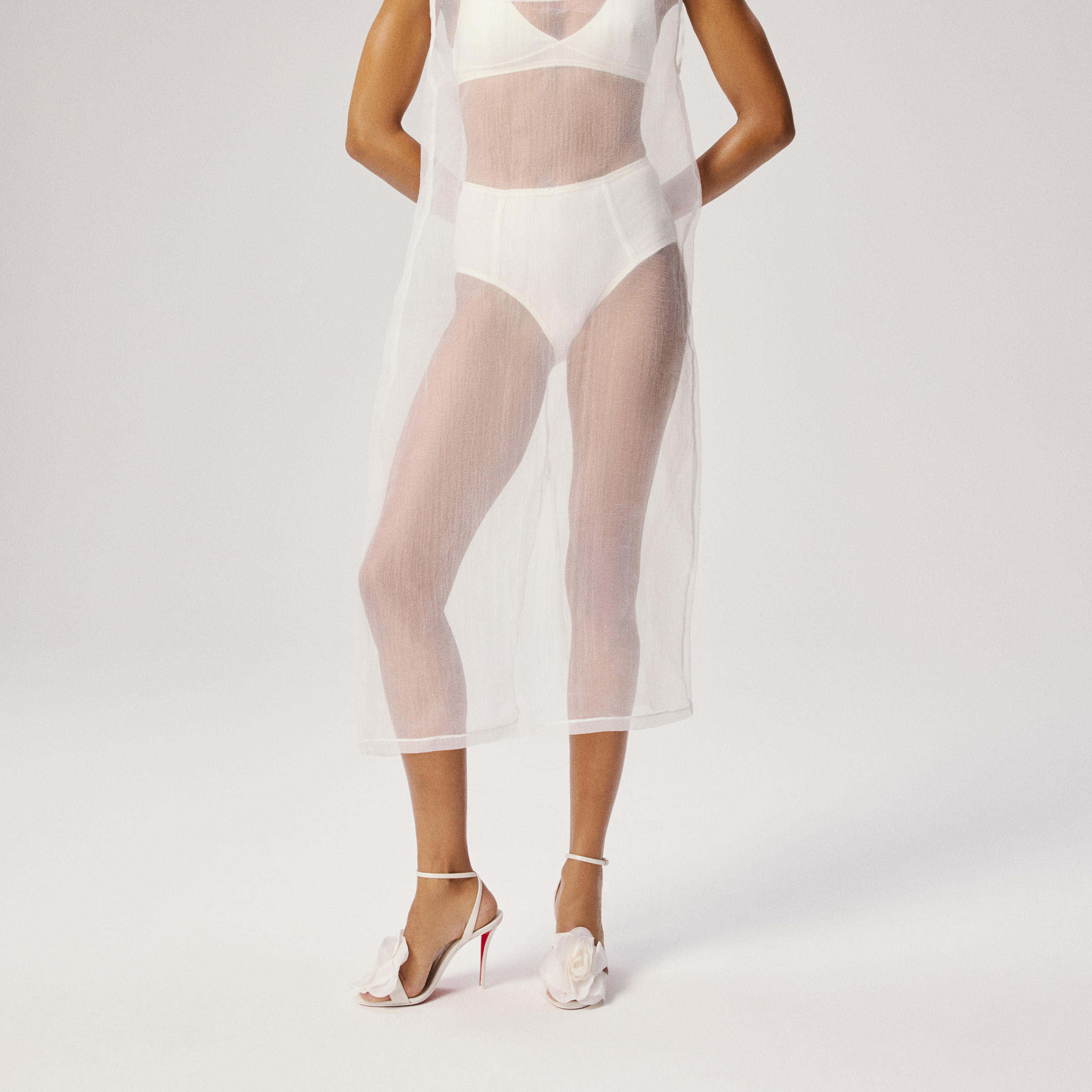 SS26 MISS Z FLORA 100 NAPPA PERLE CR SAT LIN