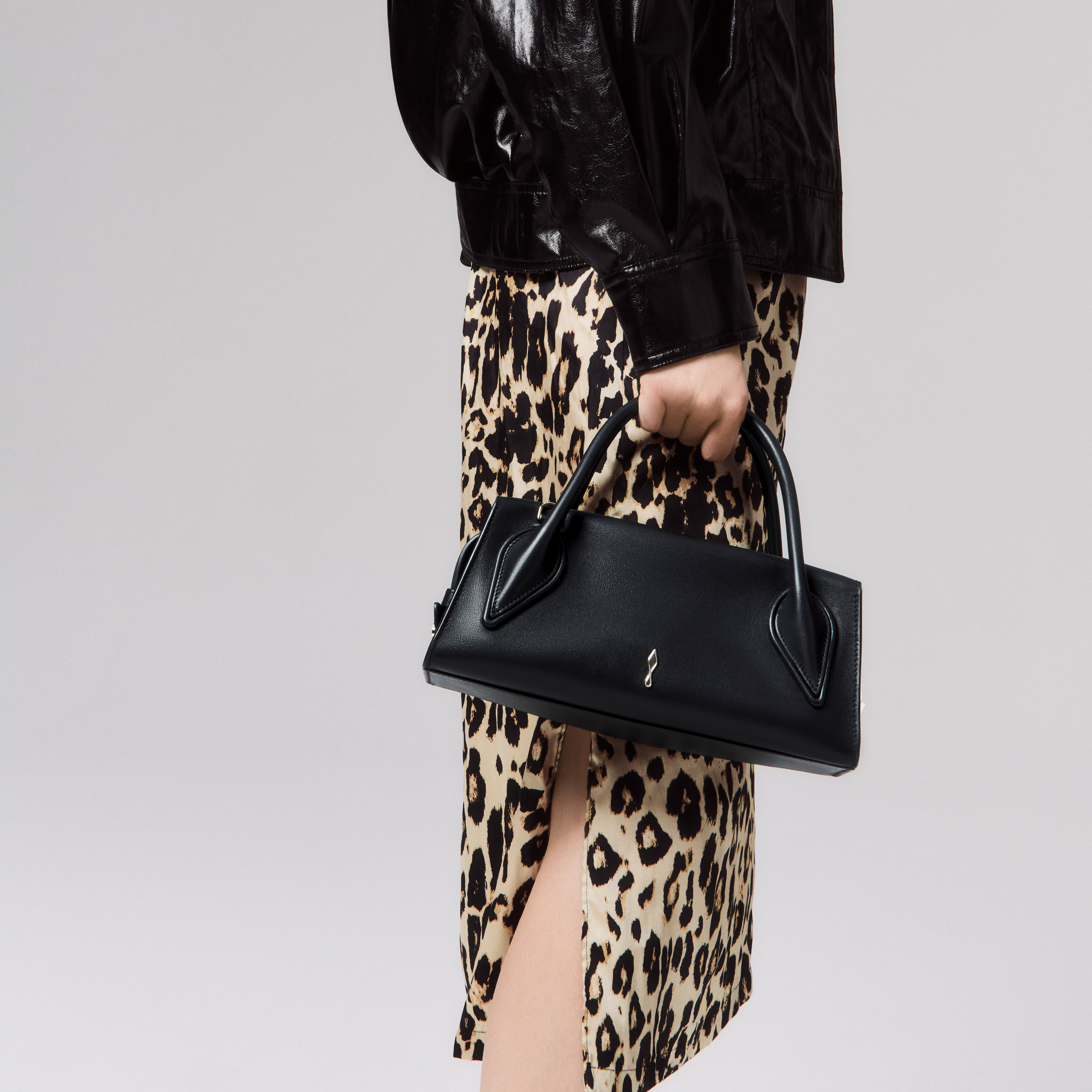 SS26 VENUS MINI CROSSBODY CALF CORDIA